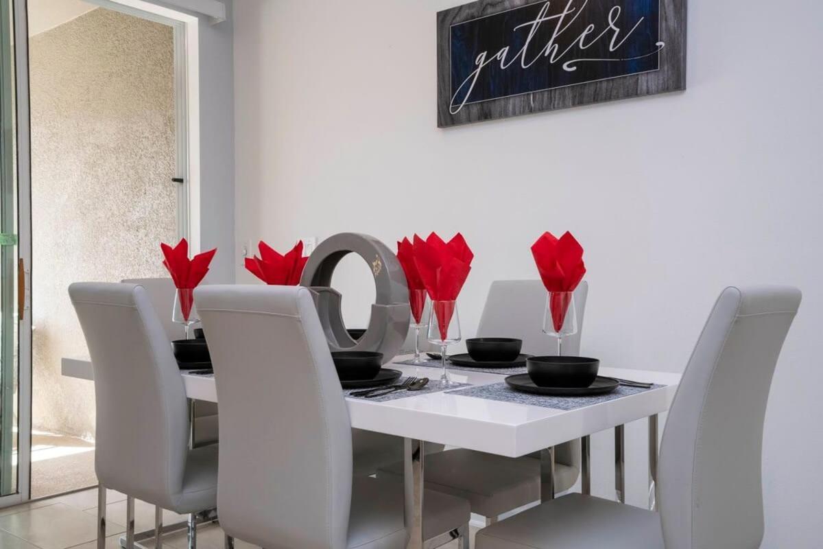 Gorgeous 4 Bedroom W Screened Pool Close To Disney 2653 Kissimmee Esterno foto